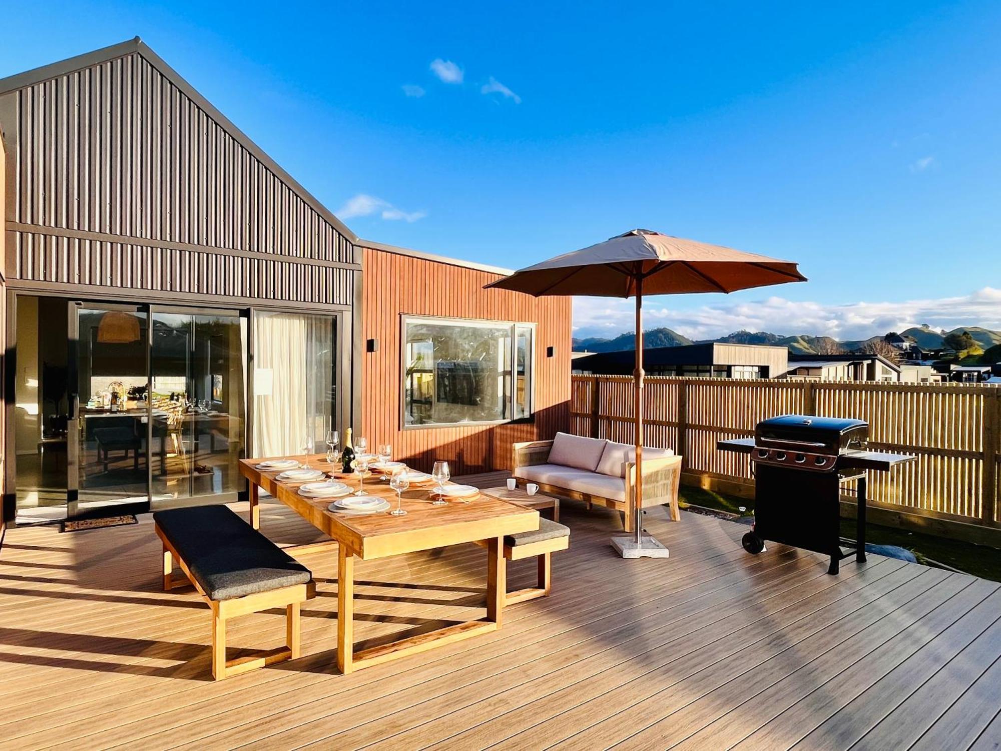 Sandy Palms - Home Away From Home Waihi Exterior photo